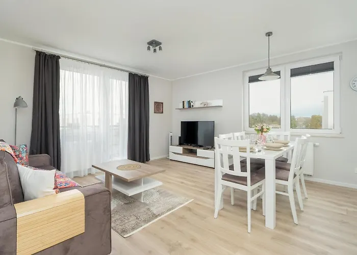 Apartment With 2 Bedrooms And Free Garage Poznan By Noclegi Renters