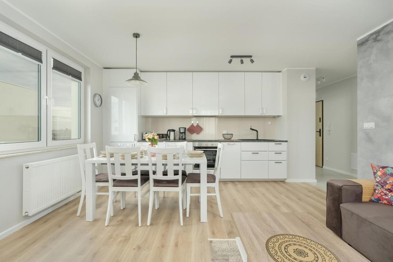 Appartamento With 2 Bedrooms And Free Garage By Renters *